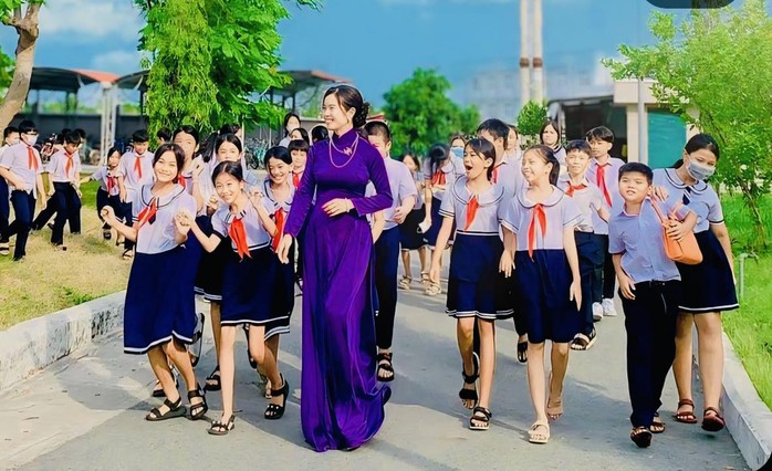 Sau cải cách tiền lương, giáo viên được bổ sung 2 khoản phụ cấp mới- Ảnh 1. Sau cải cách tiền lương, giáo viên được bổ sung 2 khoản phụ cấp mới- Ảnh 1.