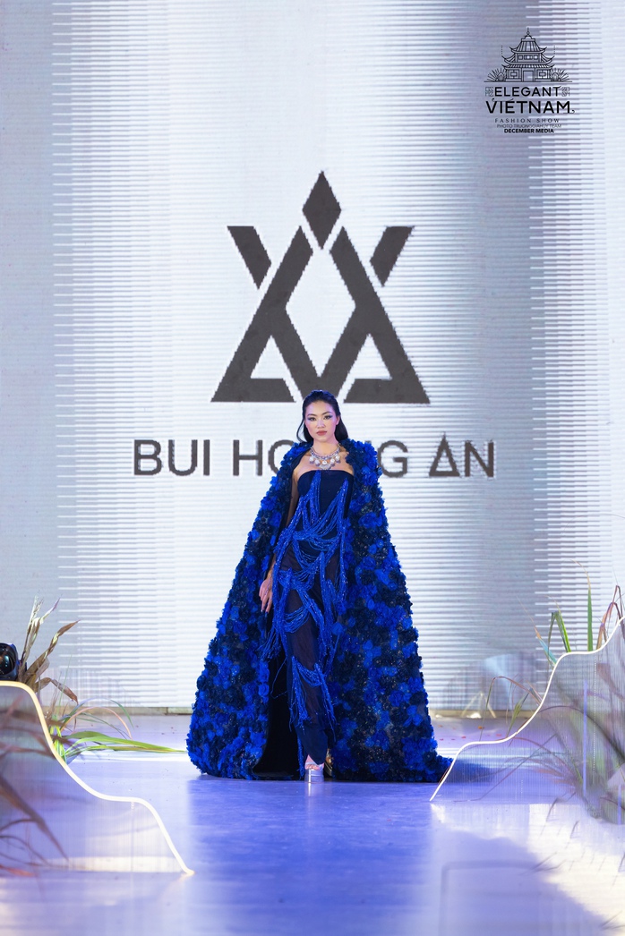 Hoa hậu Nông Thúy Hằng, Đoàn Thu Thủy Hoa hậu Nông Thúy Hằng, Đoàn Thu Thủy