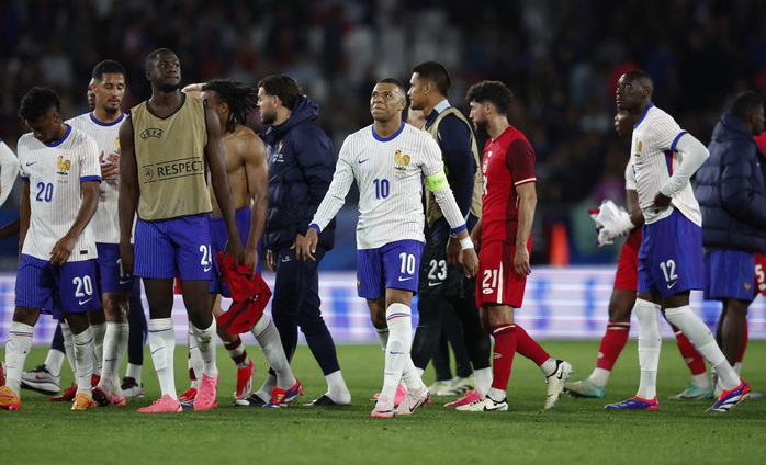 Pháp "tịt ngòi" với Mbappe, Ý thắng tẻ nhạt Bosnia- Ảnh 3.