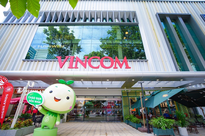 Vincom Plaza Ba Tháng Hai "chào bạn đến nhà" với sự trở lại ngoạn mục Vincom Plaza Ba Tháng Hai "chào bạn đến nhà" với sự trở lại ngoạn mục