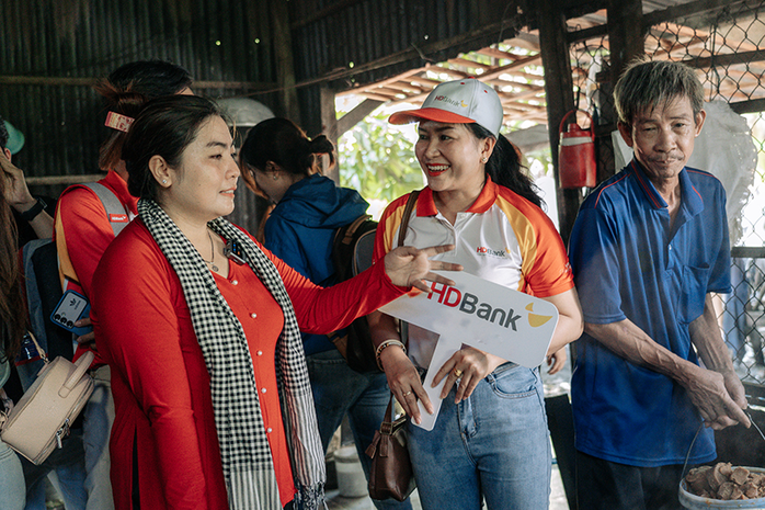 HDBank hợp tác với Trung tâm Xúc tiến Thương mại và Đầu tư tỉnh An Giang tăng sức bật cho doanh nghiệp địa phương- Ảnh 3. HDBank hợp tác với Trung tâm Xúc tiến Thương mại và Đầu tư tỉnh An Giang tăng sức bật cho doanh nghiệp địa phương- Ảnh 3.