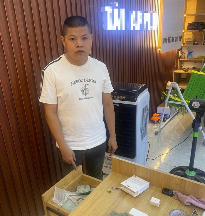 Triệt phá đường dây cá độ bóng đá mùa Euro ở huyện vùng xa- Ảnh 2. Triệt phá đường dây cá độ bóng đá mùa Euro ở huyện vùng xa- Ảnh 2.