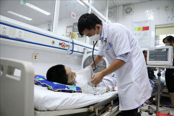 Sốt xuất huyết, sởi, tay chân miệng tăng, Bộ Y tế cảnh báo nóng- Ảnh 1. Sốt xuất huyết, sởi, tay chân miệng tăng, Bộ Y tế cảnh báo nóng- Ảnh 1.