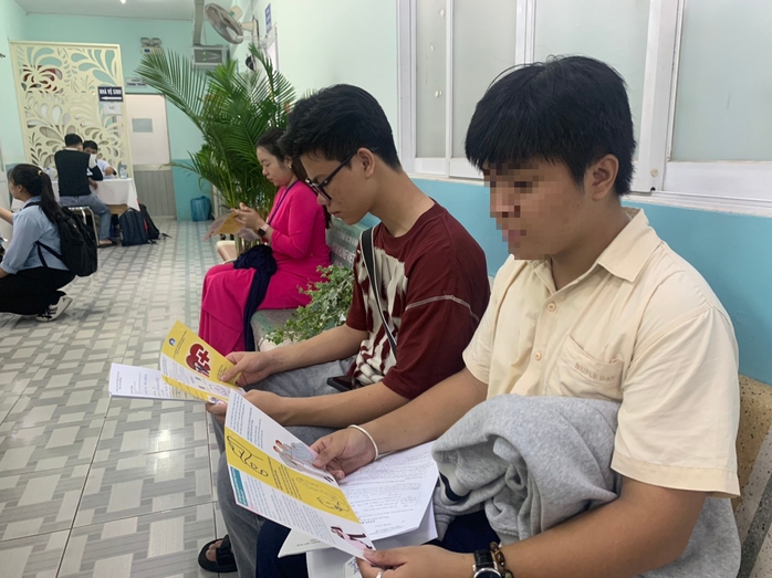 TP HCM kêu gọi các cặp đôi khám sức khoẻ trước khi kết hôn- Ảnh 2. TP HCM kêu gọi các cặp đôi khám sức khoẻ trước khi kết hôn- Ảnh 2.