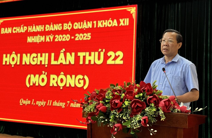 Chủ tịch UBND TP HCM giao quận 1 nhiều đầu việc mới- Ảnh 1. Chủ tịch UBND TP HCM giao quận 1 nhiều đầu việc mới- Ảnh 1.