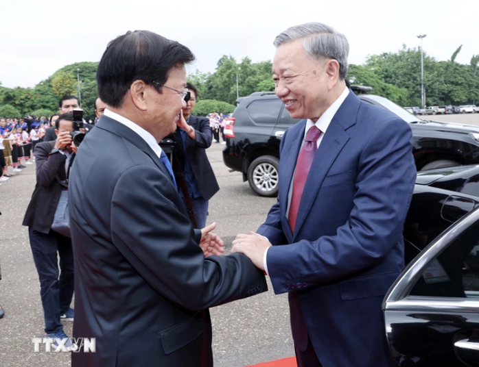 Tổng Bí thư, Chủ tịch nước Lào đón, hội đàm với Chủ tịch nước Tô Lâm- Ảnh 1. Tổng Bí thư, Chủ tịch nước Lào đón, hội đàm với Chủ tịch nước Tô Lâm- Ảnh 1.