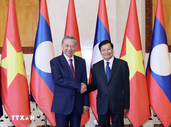Tổng Bí thư, Chủ tịch nước Lào đón, hội đàm với Chủ tịch nước Tô Lâm- Ảnh 10. Tổng Bí thư, Chủ tịch nước Lào đón, hội đàm với Chủ tịch nước Tô Lâm- Ảnh 10.