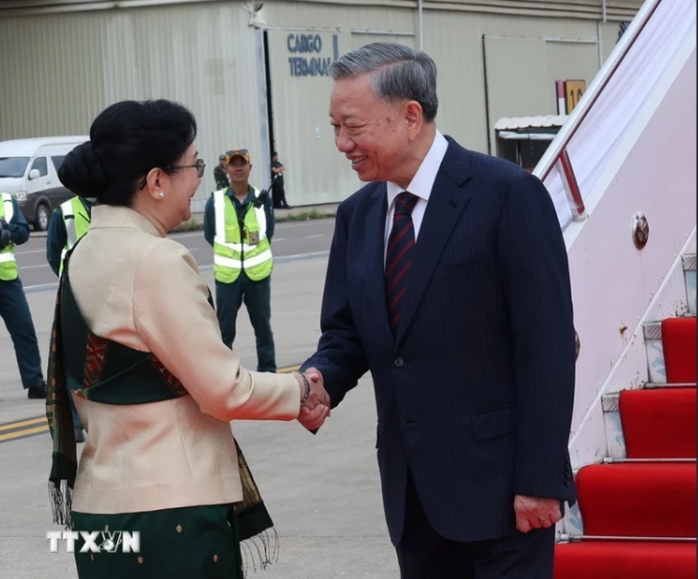 Tổng Bí thư, Chủ tịch nước Lào đón, hội đàm với Chủ tịch nước Tô Lâm- Ảnh 15. Tổng Bí thư, Chủ tịch nước Lào đón, hội đàm với Chủ tịch nước Tô Lâm- Ảnh 15.