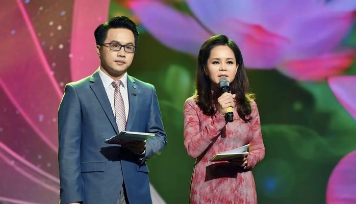 Tình cảm của đôi bạn thân 20 năm "song mic"- Ảnh 1. Tình cảm của đôi bạn thân 20 năm "song mic"- Ảnh 1.