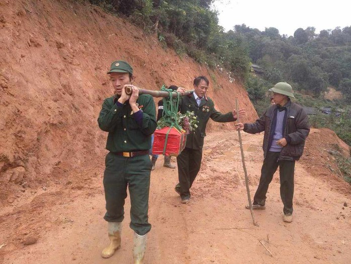 Tháng 7 ở Vị Xuyên, nước mắt và hoa- Ảnh 8. Tháng 7 ở Vị Xuyên, nước mắt và hoa- Ảnh 8.