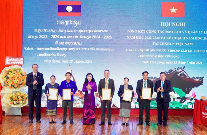 Hội nghị liên quan lưu học sinh Lào tổ chức tại Trường ĐH Cửu Long- Ảnh 6. Hội nghị liên quan lưu học sinh Lào tổ chức tại Trường ĐH Cửu Long- Ảnh 6.