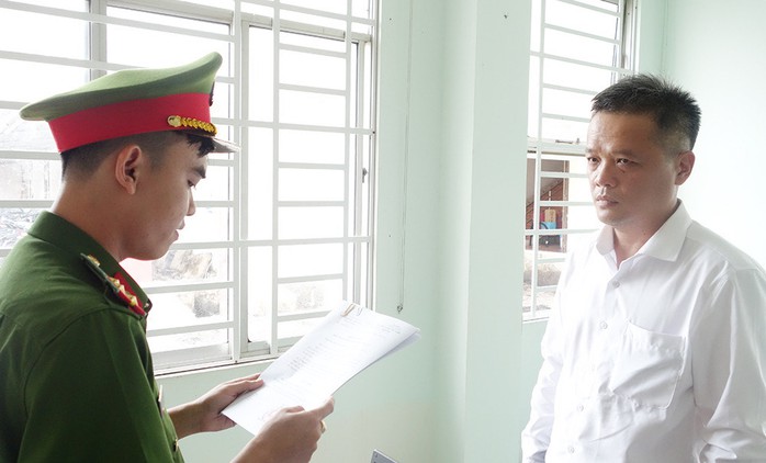Khởi tố nhóm cựu lãnh đạo chi nhánh ngân hàng ở miền Tây- Ảnh 4. Khởi tố nhóm cựu lãnh đạo chi nhánh ngân hàng ở miền Tây- Ảnh 4.