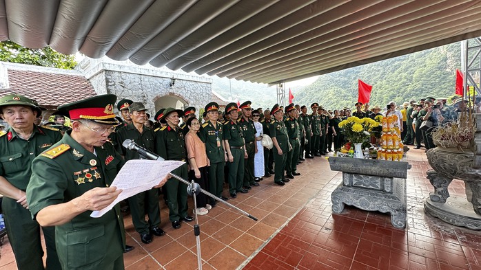 Tháng 7 ở Vị Xuyên, nước mắt và hoa- Ảnh 4. Tháng 7 ở Vị Xuyên, nước mắt và hoa- Ảnh 4.