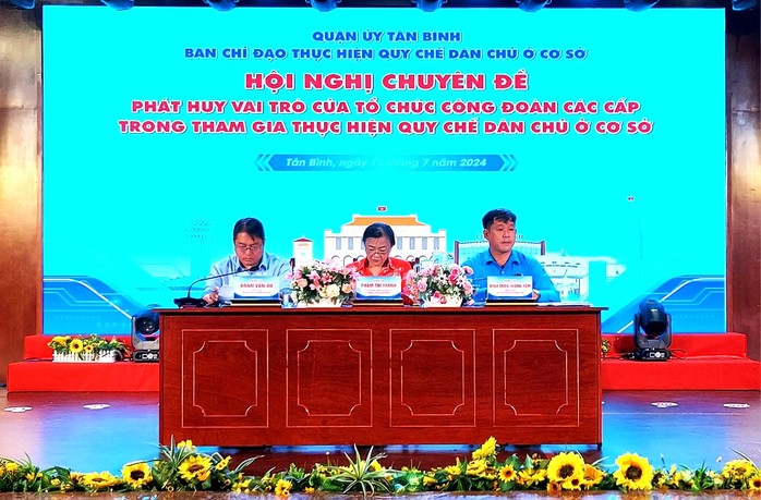 Nâng chất thực hiện quy chế dân chủ tại cơ sở - Ảnh 2.