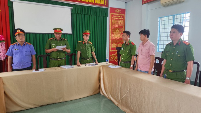 Vụ cưỡng đoạt tài sản của ngư dân: Bắt tạm giam thanh tra viên nhận hối lộ- Ảnh 1. Vụ cưỡng đoạt tài sản của ngư dân: Bắt tạm giam thanh tra viên nhận hối lộ- Ảnh 1.