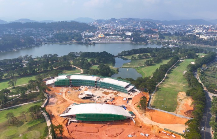 Sẽ truy thu tiền thuê đất trong sân golf Đồi Cù Đà Lạt- Ảnh 1. Sẽ truy thu tiền thuê đất trong sân golf Đồi Cù Đà Lạt- Ảnh 1.