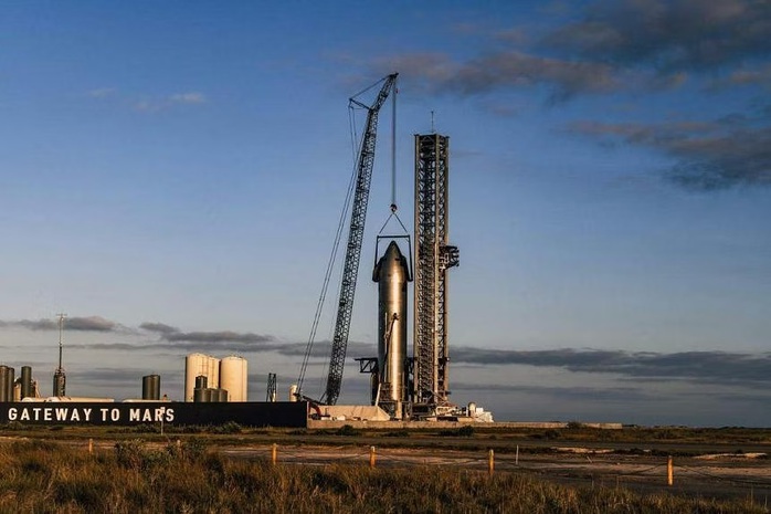 Tỉ phú Elon Musk và kế hoạch "thuộc địa hóa" Sao Hỏa khó tin- Ảnh 2. Tỉ phú Elon Musk và kế hoạch "thuộc địa hóa" Sao Hỏa khó tin- Ảnh 2.