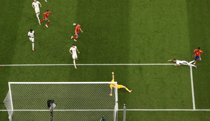 Thắng tuyển Anh 2-1, Tây Ban Nha vô địch Euro 2024- Ảnh 1. Thắng tuyển Anh 2-1, Tây Ban Nha vô địch Euro 2024- Ảnh 1.
