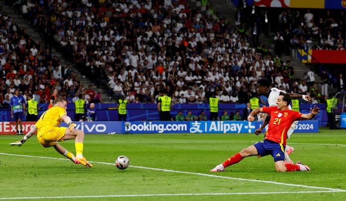 Thắng tuyển Anh 2-1, Tây Ban Nha vô địch Euro 2024- Ảnh 3. Thắng tuyển Anh 2-1, Tây Ban Nha vô địch Euro 2024- Ảnh 3.