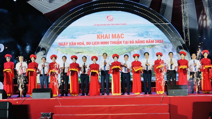 Ninh Thuận quảng bá, xúc tiến du lịch tại TP Đà Nẵng- Ảnh 1. Ninh Thuận quảng bá, xúc tiến du lịch tại TP Đà Nẵng- Ảnh 1.