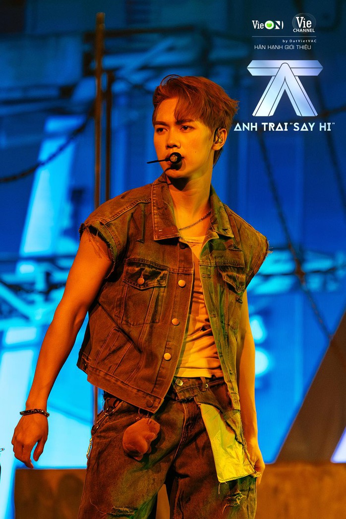 Bộ đôi mới của showbiz Việt: JSOL- HIEUTHUHAI- Ảnh 3. Bộ đôi mới của showbiz Việt: JSOL- HIEUTHUHAI- Ảnh 3.