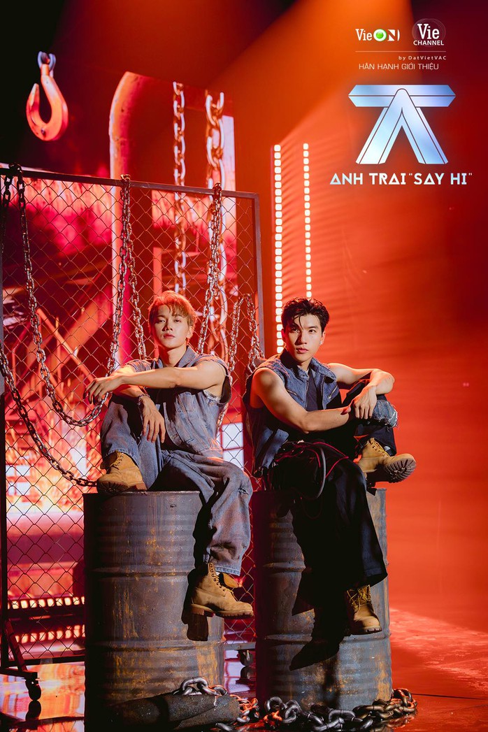Bộ đôi mới của showbiz Việt: JSOL- HIEUTHUHAI- Ảnh 1. Bộ đôi mới của showbiz Việt: JSOL- HIEUTHUHAI- Ảnh 1.