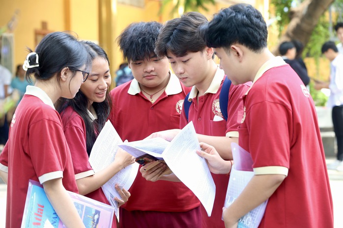 Đã có điểm thi tốt nghiệp THPT, mời tra cứu điểm tại đây- Ảnh 4. Đã có điểm thi tốt nghiệp THPT, mời tra cứu điểm tại đây- Ảnh 4.