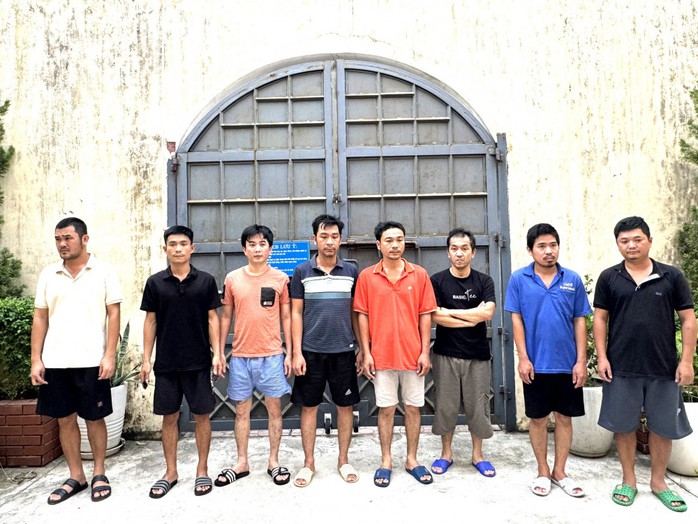 Triệt phá đường dây cá độ bóng đá giao dịch trên 10 tỉ đồng/tháng- Ảnh 1. Triệt phá đường dây cá độ bóng đá giao dịch trên 10 tỉ đồng/tháng- Ảnh 1.