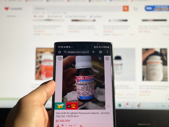 Sàn thương mại điện tử có được bán các loại hoá chất độc hại?- Ảnh 1. Sàn thương mại điện tử có được bán các loại hoá chất độc hại?- Ảnh 1.