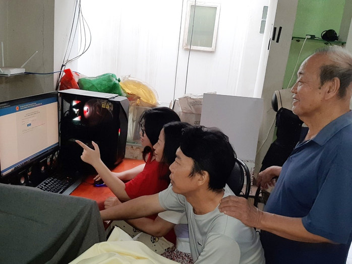 Điểm chuẩn đại học sẽ biến động nhẹ- Ảnh 1. Điểm chuẩn đại học sẽ biến động nhẹ- Ảnh 1.