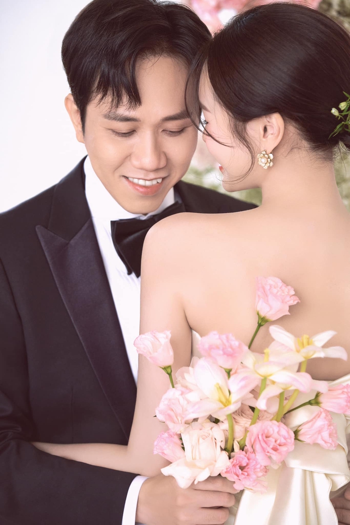 Anh Đức - Quỳnh Anh tung ảnh trước thềm đám cưới- Ảnh 7. Anh Đức - Quỳnh Anh tung ảnh trước thềm đám cưới- Ảnh 7.