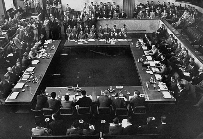 KỶ NIỆM 70 NĂM KÝ KẾT HIỆP ĐỊNH GENEVA (21.7.1954 - 21.7.2024): Ván cờ nước lớn và hành động của Việt Nam- Ảnh 2. KỶ NIỆM 70 NĂM KÝ KẾT HIỆP ĐỊNH GENEVA (21.7.1954 - 21.7.2024): Ván cờ nước lớn và hành động của Việt Nam- Ảnh 2.