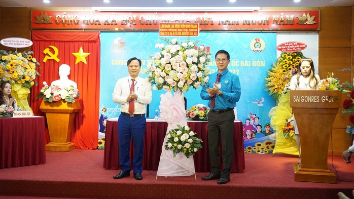 16 Chủ tịch Công đoàn cơ sở đoạt Giải thưởng 28-7- Ảnh 5. 16 Chủ tịch Công đoàn cơ sở đoạt Giải thưởng 28-7- Ảnh 5.