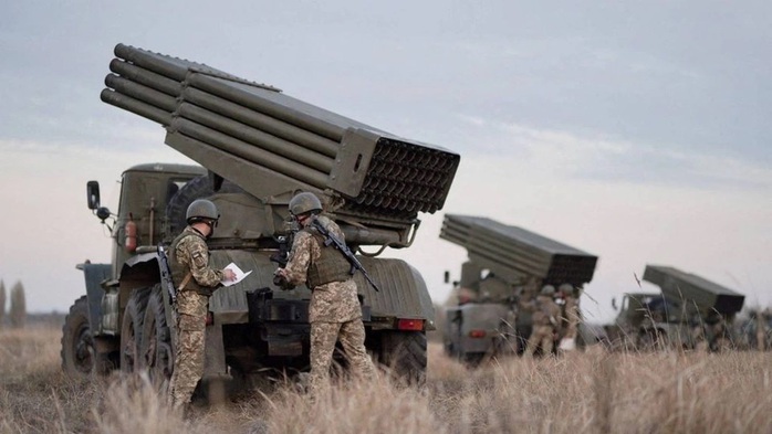Viện trợ quân sự của Đức cho Ukraine sẽ bị cắt giảm một nửa. Ảnh: Reuters Viện trợ quân sự của Đức cho Ukraine sẽ bị cắt giảm một nửa. Ảnh: Reuters