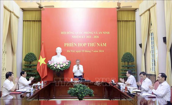 Chủ tịch nước Tô Lâm chủ trì phiên họp Hội đồng Quốc phòng và An ninh- Ảnh 1. Chủ tịch nước Tô Lâm chủ trì phiên họp Hội đồng Quốc phòng và An ninh- Ảnh 1.
