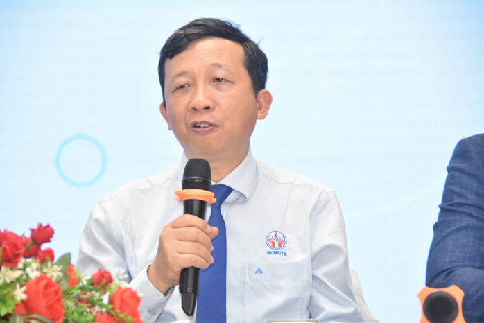 Tư vấn trực tuyến: Biết điểm thi, đặt nguyện vọng để dễ trúng tuyển- Ảnh 5. Tư vấn trực tuyến: Biết điểm thi, đặt nguyện vọng để dễ trúng tuyển- Ảnh 5.