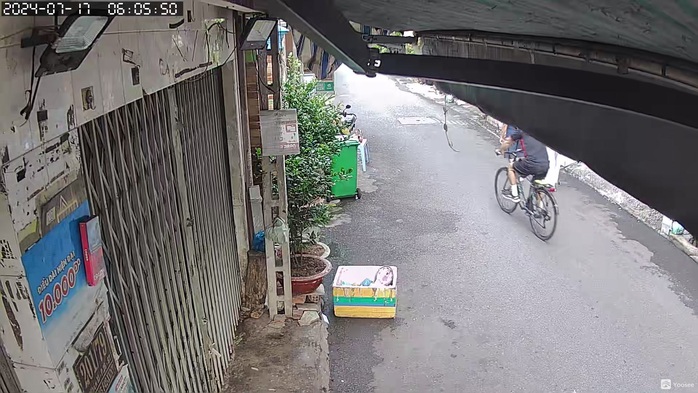Nguyên Trưởng phòng một đại học lớn ở TP HCM mất liên lạc- Ảnh 2. Nguyên Trưởng phòng một đại học lớn ở TP HCM mất liên lạc- Ảnh 2.