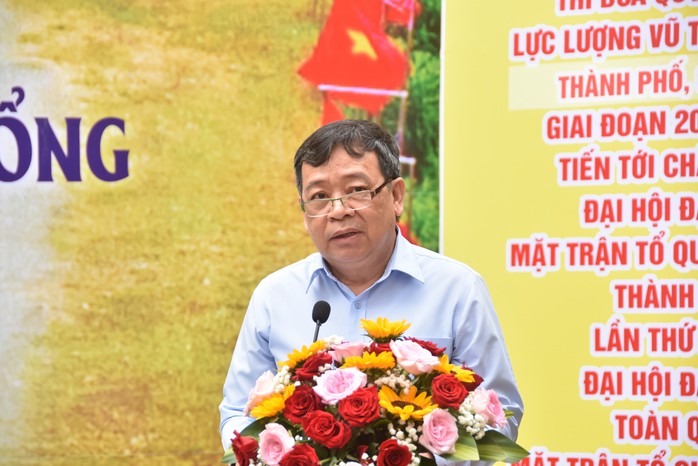 Khánh thành đường cờ Tổ quốc dài nhất TP HCM- Ảnh 9. Khánh thành đường cờ Tổ quốc dài nhất TP HCM- Ảnh 9.