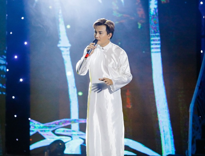 Mỹ nam "Gọi giấc mơ về" khổ sở vì điển trai- Ảnh 6. Mỹ nam "Gọi giấc mơ về" khổ sở vì điển trai- Ảnh 6.