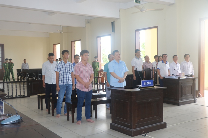 Xét xử vụ ngân hàng bị thiệt hại 291 tỉ đồng: Vắng mặt nhiều bên liên quan- Ảnh 1. Xét xử vụ ngân hàng bị thiệt hại 291 tỉ đồng: Vắng mặt nhiều bên liên quan- Ảnh 1.