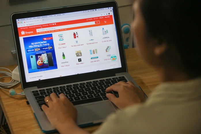Mua hàng online bị lộ thông tin, cần tăng mức xử phạt- Ảnh 1. Mua hàng online bị lộ thông tin, cần tăng mức xử phạt- Ảnh 1.