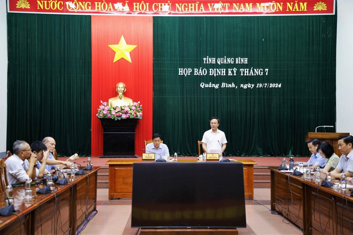 Thi hành kỷ luật 144 đảng viên vi phạm ở Quảng Bình- Ảnh 1. Thi hành kỷ luật 144 đảng viên vi phạm ở Quảng Bình- Ảnh 1.