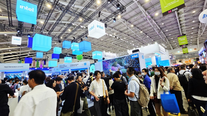 Gian triển lãm của Intel tại COMPUTEX 2024 Gian triển lãm của Intel tại COMPUTEX 2024
