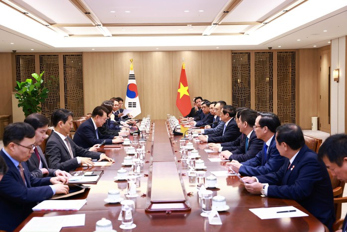 Tổng thống Hàn Quốc khẳng định hỗ trợ Việt Nam về bán dẫn, công nghiệp văn hóa- Ảnh 3. Tổng thống Hàn Quốc khẳng định hỗ trợ Việt Nam về bán dẫn, công nghiệp văn hóa- Ảnh 3.