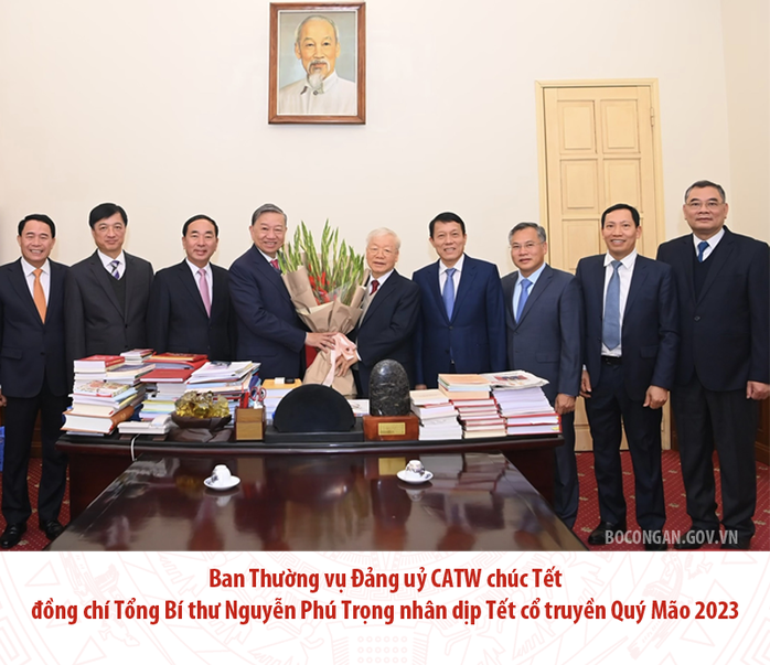 Tổng Bí thư Nguyễn Phú Trọng với lực lượng Công an nhân dân- Ảnh 14. Tổng Bí thư Nguyễn Phú Trọng với lực lượng Công an nhân dân- Ảnh 14.