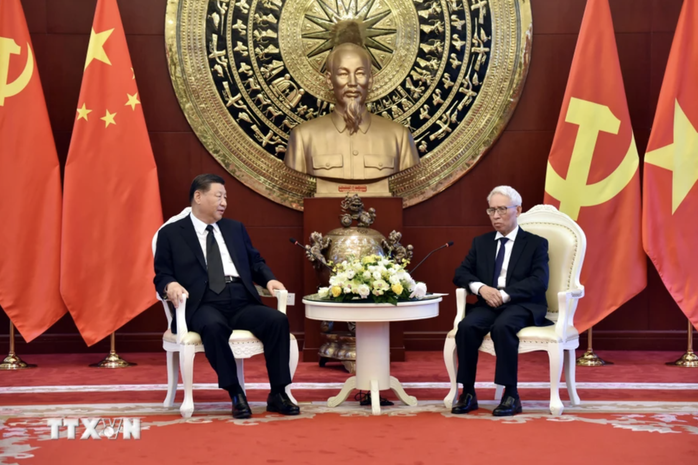 Tổng Bí thư, Chủ tịch Trung Quốc Tập Cận Bình viếng Tổng Bí thư Nguyễn Phú Trọng- Ảnh 9. Tổng Bí thư, Chủ tịch Trung Quốc Tập Cận Bình viếng Tổng Bí thư Nguyễn Phú Trọng- Ảnh 9.