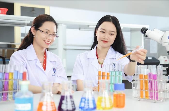 Thêm nhiều trường ĐH tại TP HCM công bố điểm sàn- Ảnh 1. Thêm nhiều trường ĐH tại TP HCM công bố điểm sàn- Ảnh 1.