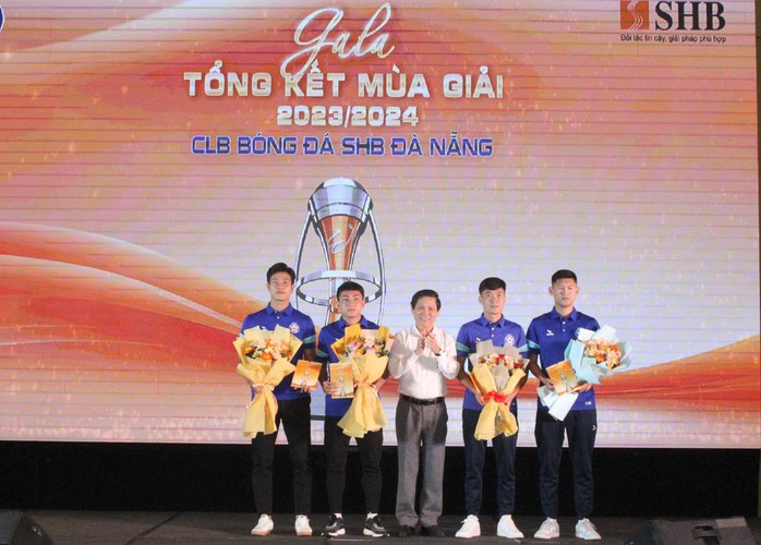 Bóng đá Đà Nẵng và ngày các "công thần" tụ hội- Ảnh 4. Bóng đá Đà Nẵng và ngày các "công thần" tụ hội- Ảnh 4.