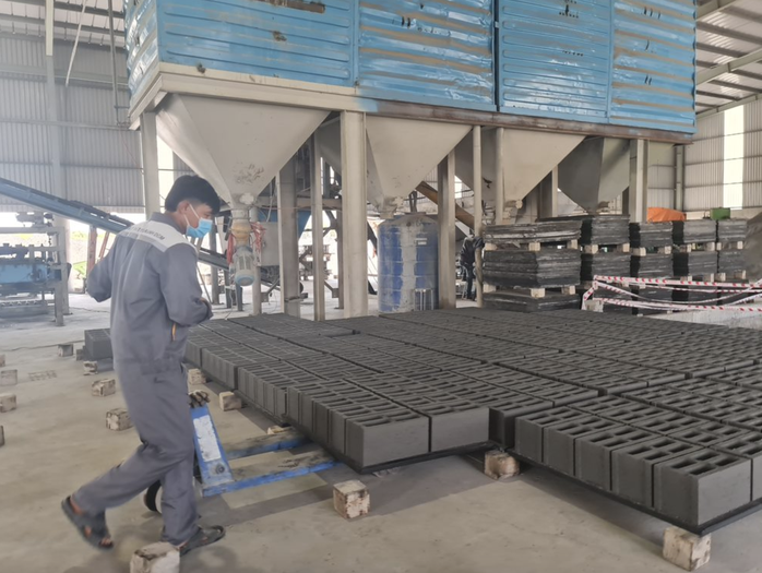 Sử dụng hiệu quả tro, xỉ nhiệt điện- Ảnh 2. Sử dụng hiệu quả tro, xỉ nhiệt điện- Ảnh 2.