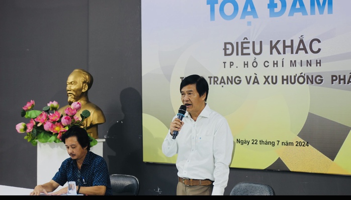 TP HCM thiếu các tác phẩm điêu khắc gắn liền với không gian công cộng- Ảnh 2. TP HCM thiếu các tác phẩm điêu khắc gắn liền với không gian công cộng- Ảnh 2.